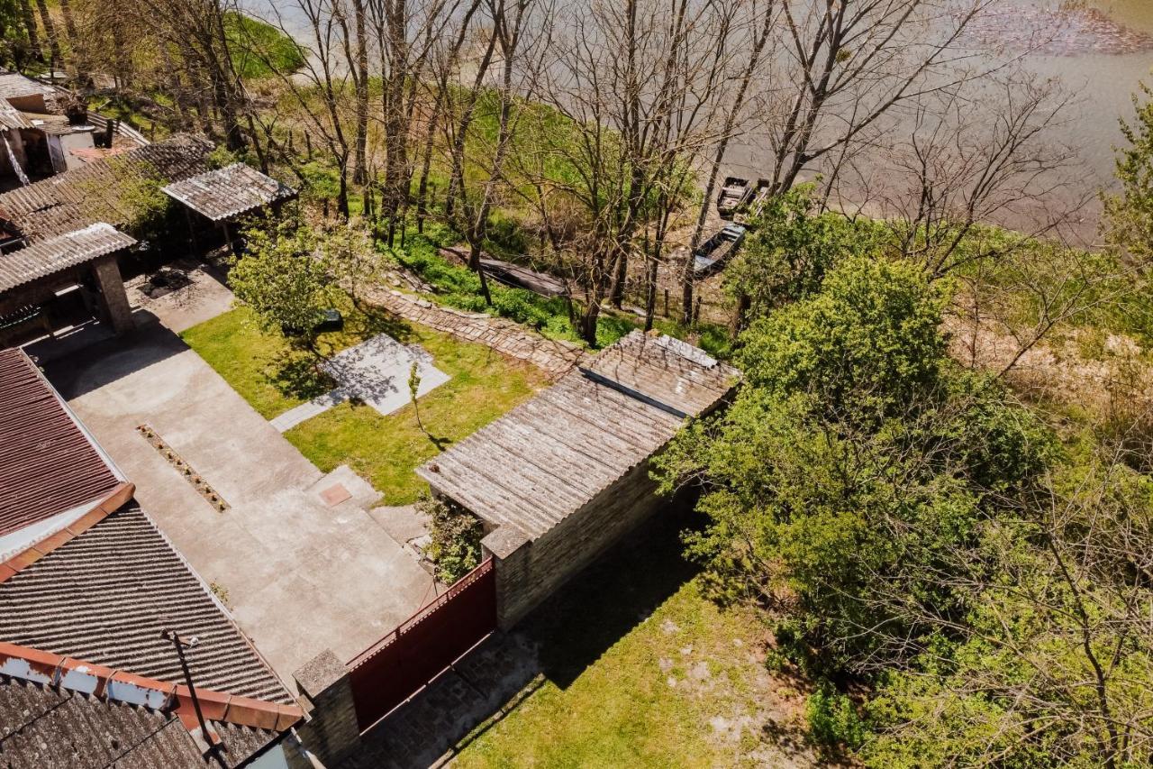 Case de vacanță 'monas' House Backi Monostor
