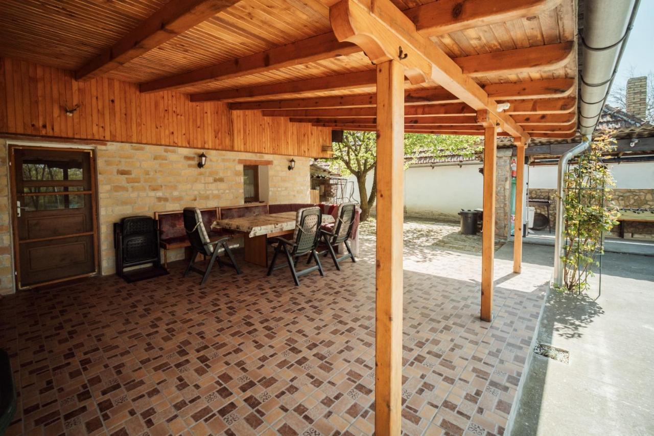 'monas' House Case de vacanță Backi Monostor